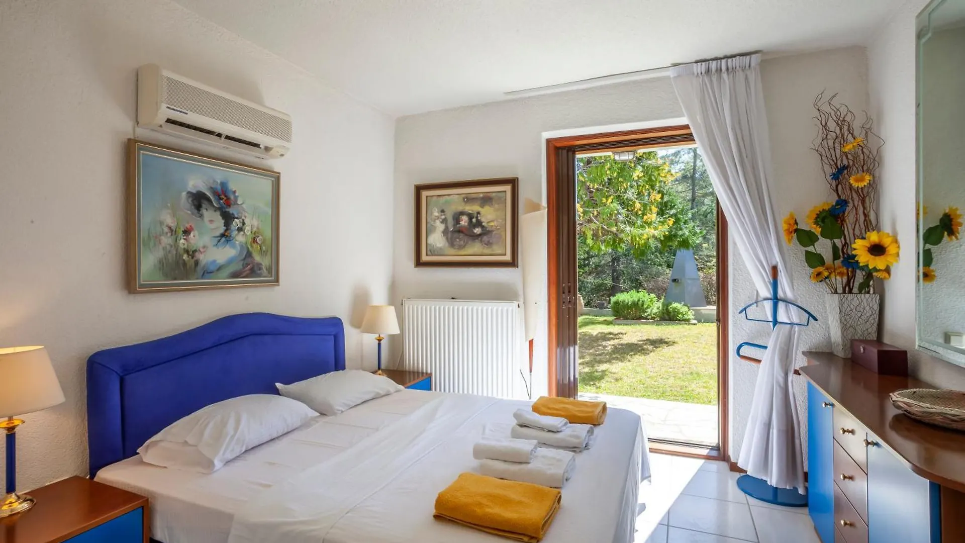 Sani Villa Citrine With Shared Pool